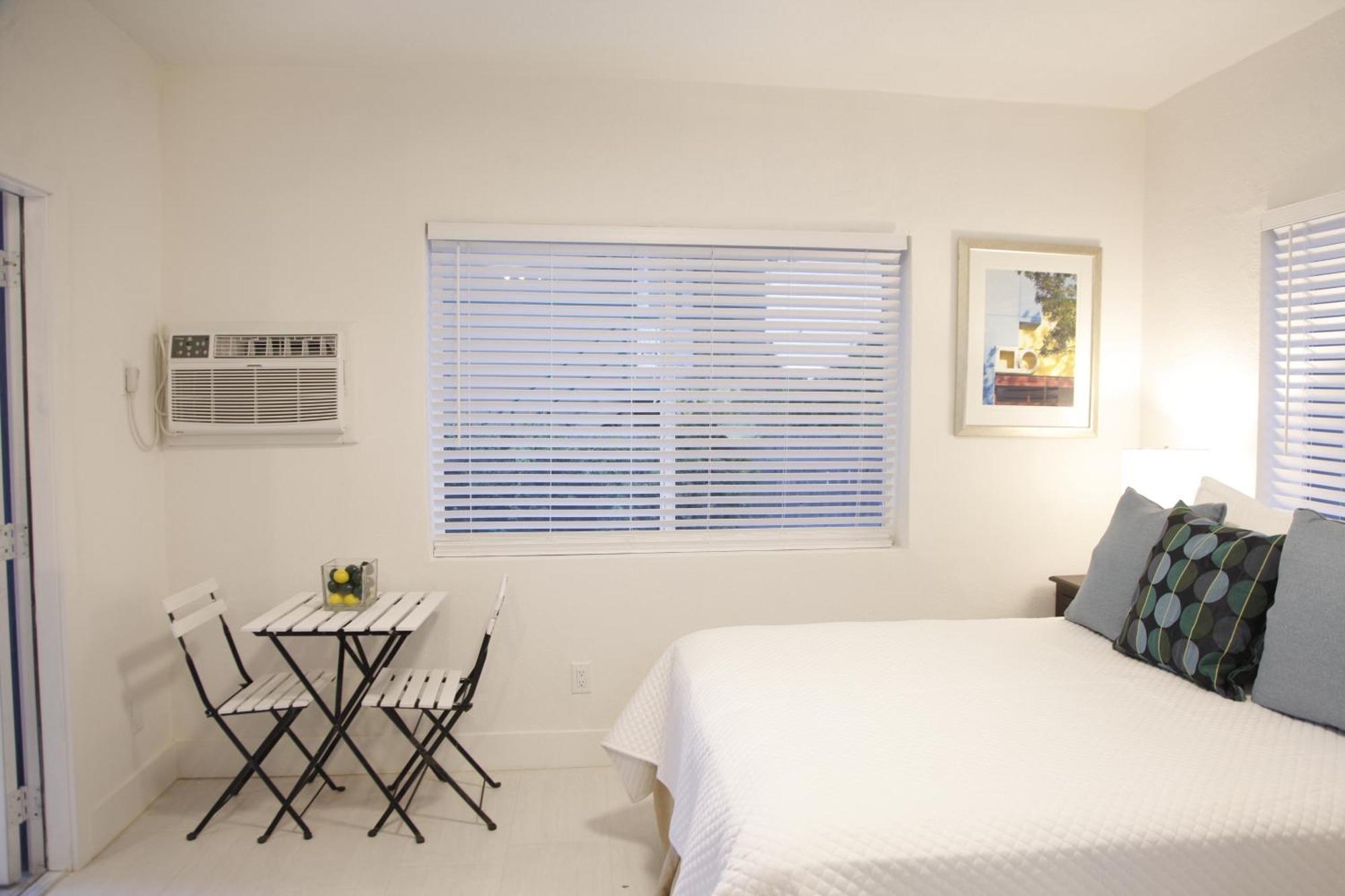 Apt 1 Miami Designer Studio In The Upper East-Side ภายนอก รูปภาพ